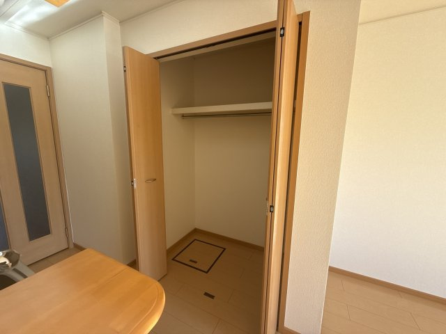 サンフローラＢの収納