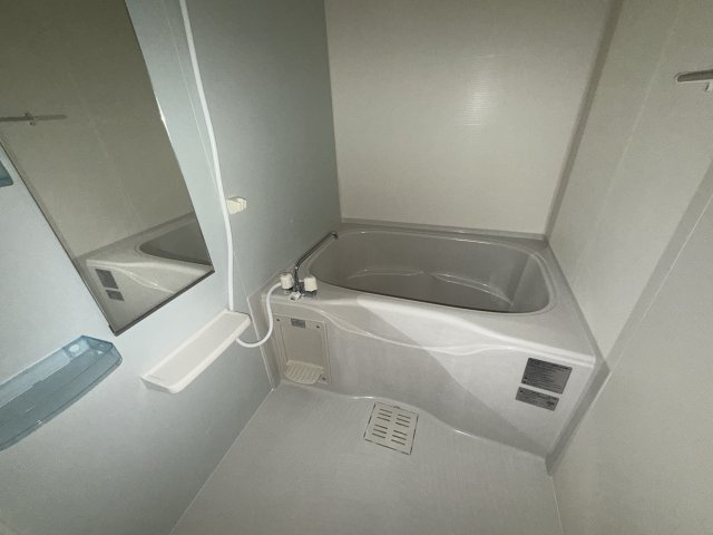 サンフローラＢの浴室