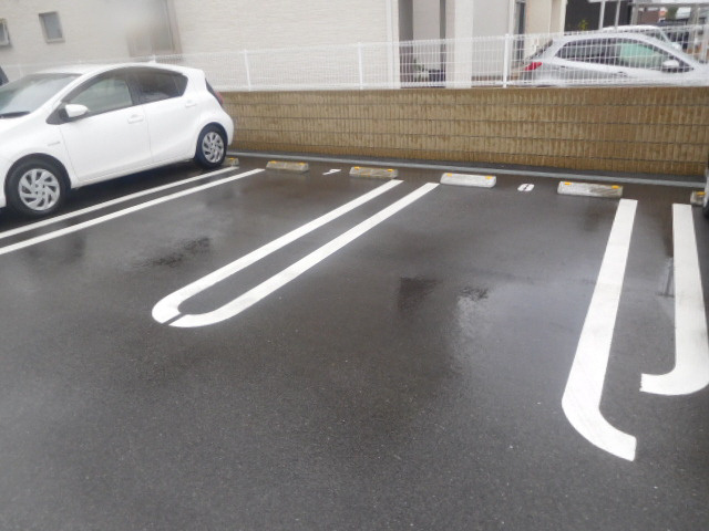 サンフレッチェ南条Ｂの駐車場