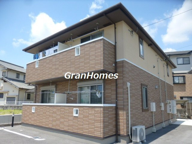 ドゥー・ファミーユⅡの外観