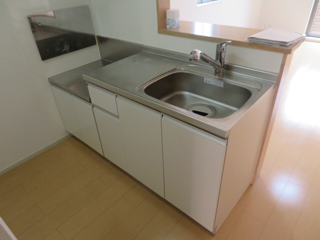 ドゥー・ファミーユⅡのキッチン