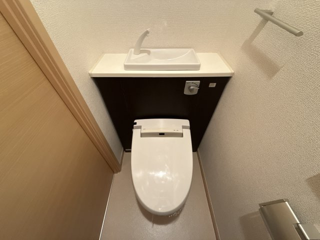 ポーシェガーデン２のトイレ