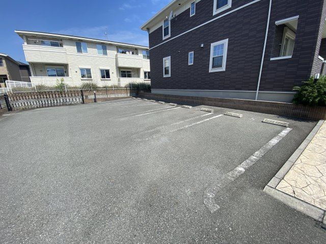 オアシス上ノ茶屋の駐車場