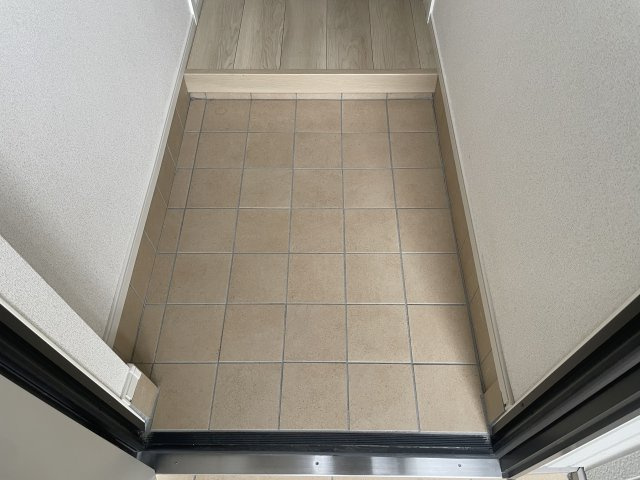 エスポアール姫路東の玄関