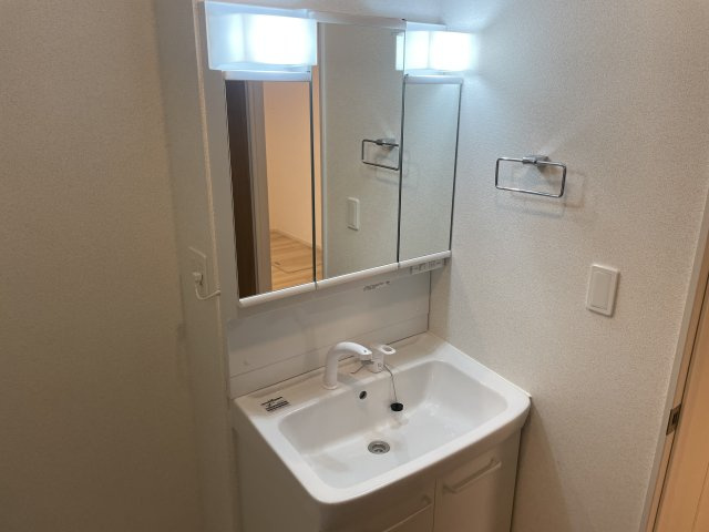 エスポアール姫路東の洗面所