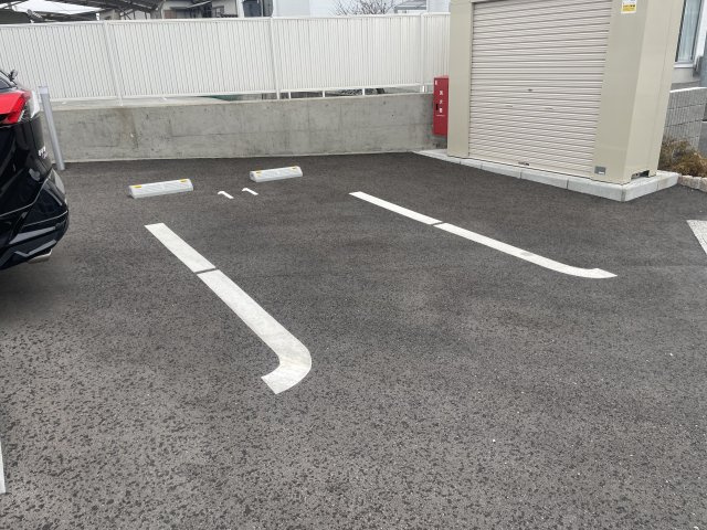エスポアール姫路東の駐車場