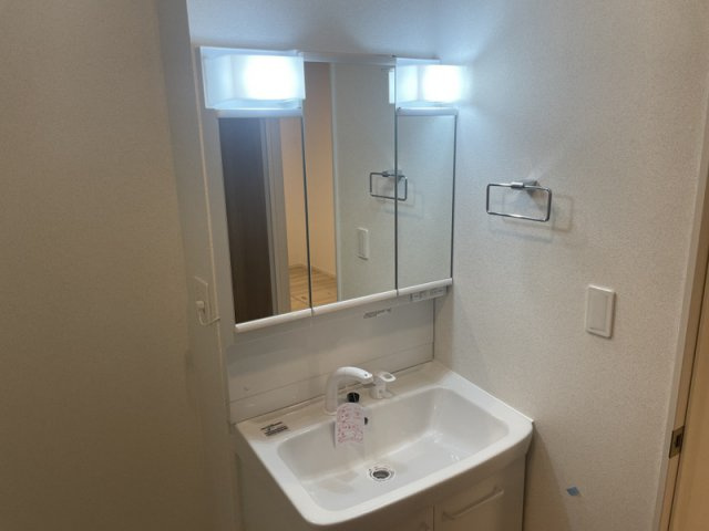エスポアール姫路東の洗面所