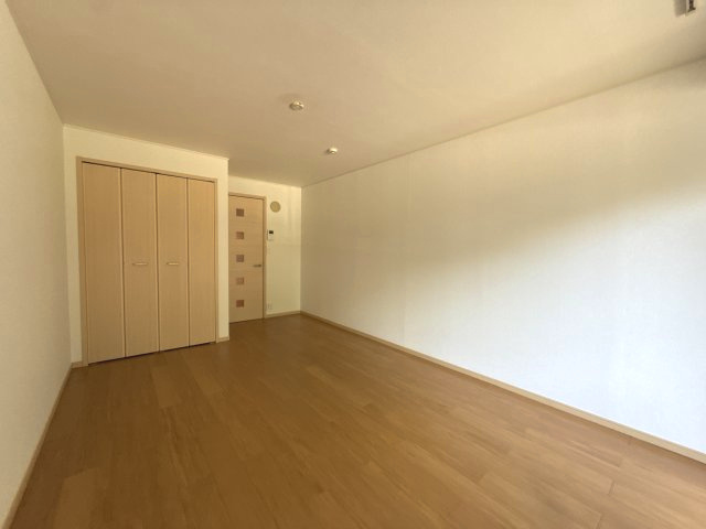 アウローラ市川の居間・リビング