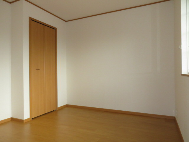 ハピネス　香呂の子供部屋