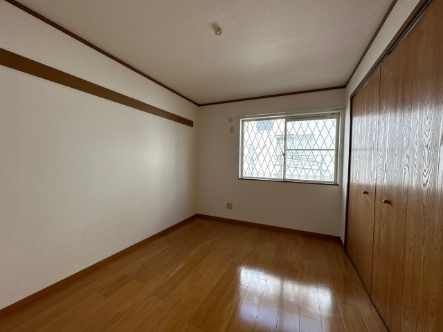 クレストール上野田　Ｂの寝室