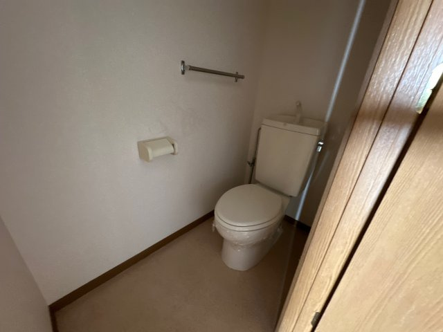 クレストール上野田　Ｂのトイレ