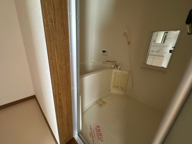 クレストール上野田　Ｂの浴室