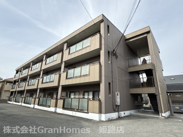 アクロポリス１の外観