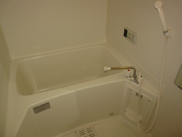 フリーデンＢの浴室