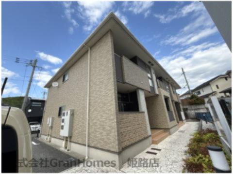 インプレス・ヴィラ