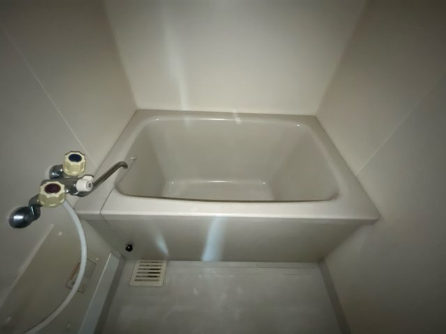 ドミール三喜の浴室