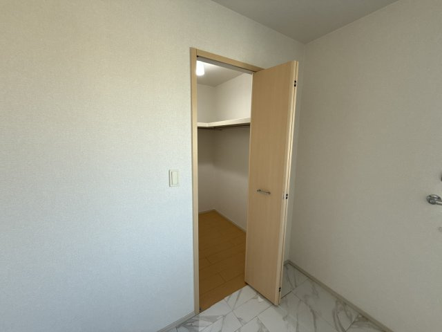 アン・グランジェの収納