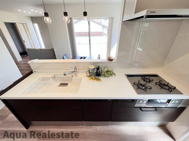 高松市香西北町の中古一戸建のキッチン