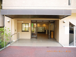 【エントランス】