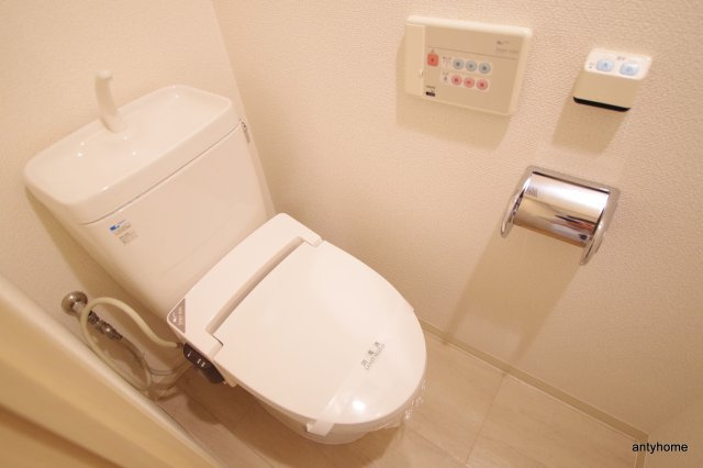 ファミールリブレ梅田東　仲介手数料無料のトイレ