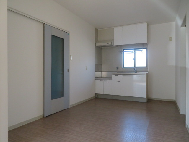 コスモポートの居間・リビング