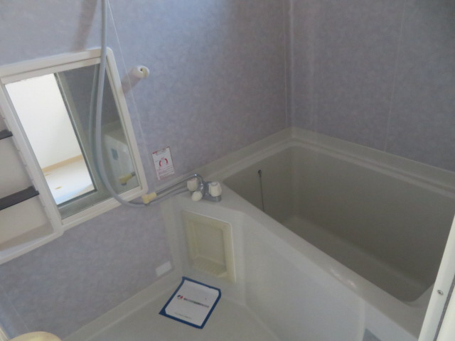 コスモポートの浴室