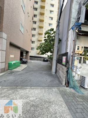 【駐車場】 | ノーブルコート
