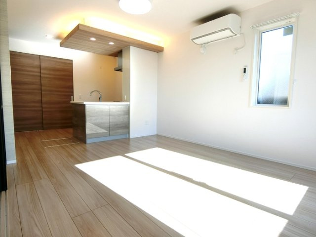 【居間・リビング】Ｄ-ＲＯＯＭ 白萩町