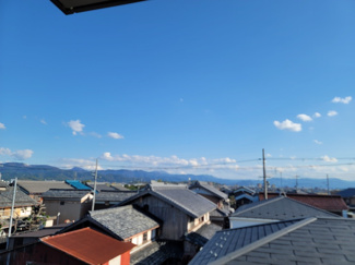 【展望】 | リビング側からは山並みが綺麗に見えます！