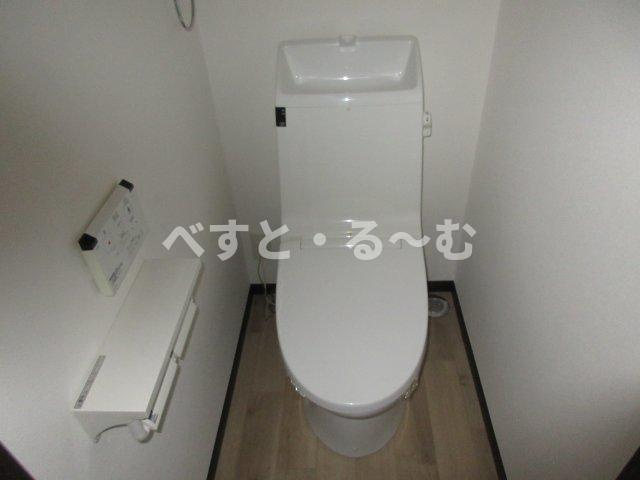 サングレイス西新町のトイレ