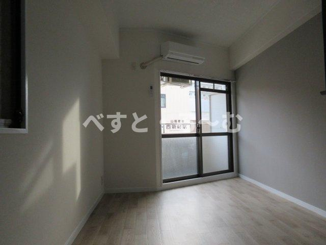 サングレイス西新町
