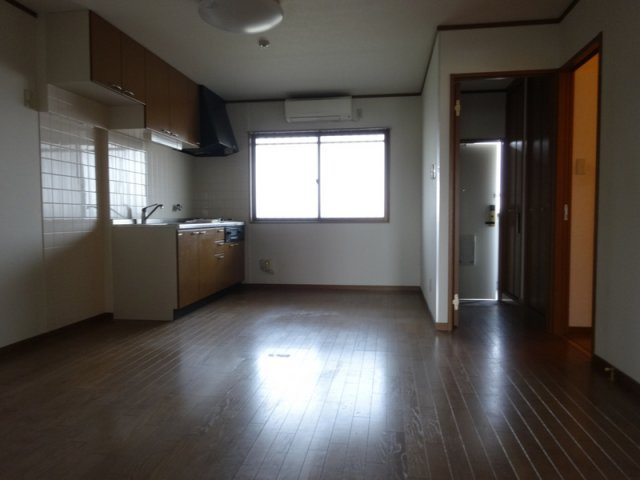 高浜ＢＬＤⅡの居間・リビング