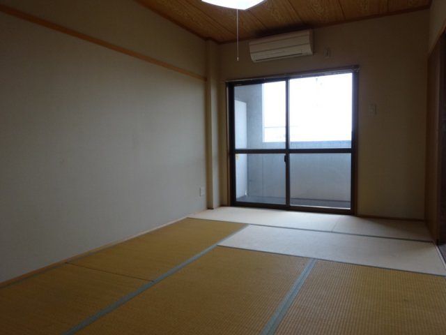 高浜ＢＬＤⅡの洋室