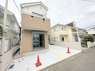 【外観】 | ◆◇権太坂1丁目　新築戸建て◇◆ | ◆前面道路も幅員があり車の運転も安心！前面道路は閑静な住宅地。車通りの少ない道路です。お子様にも安心です。