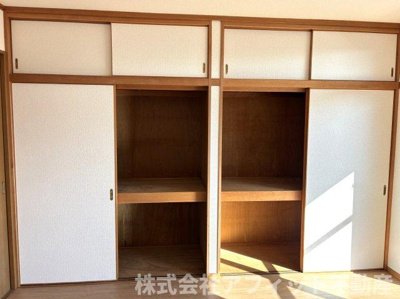 【収納】 | サン・オーレ葦陽 | 押入