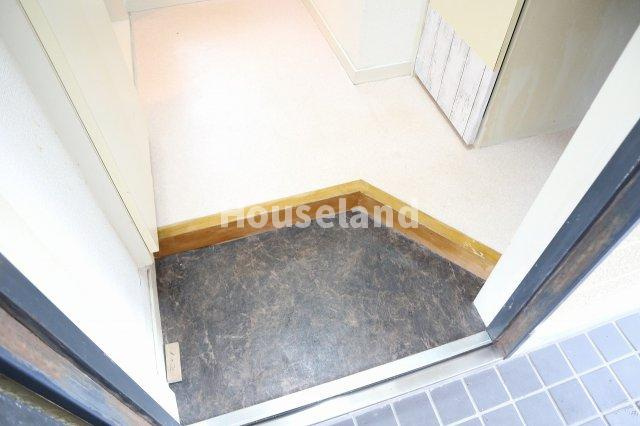 レオパレス西浜第2の玄関