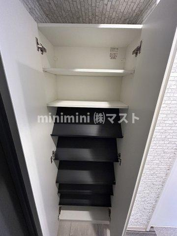 メゾニティ・クイーン阿波座の収納