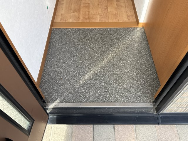 ウェルハーモニーの玄関