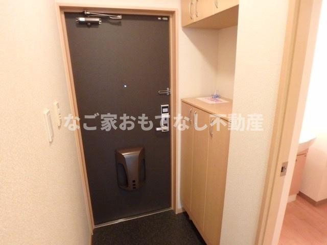 【玄関】 | ミルトハウゼ