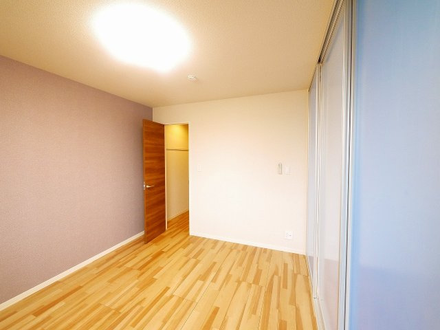 サニーレジデンスの寝室