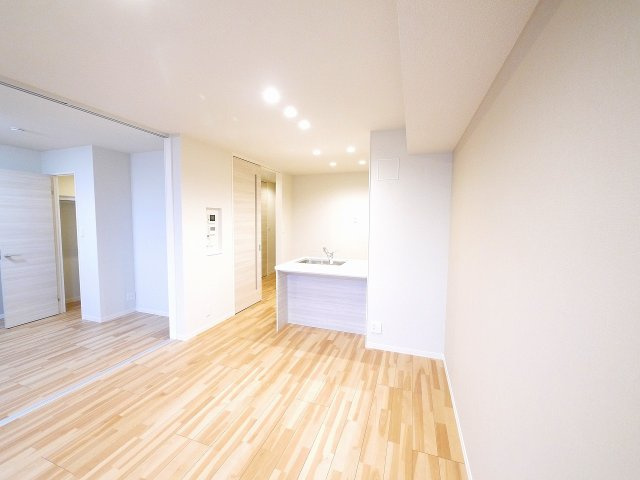 サニーレジデンスの居間・リビング|おしゃれな居間です