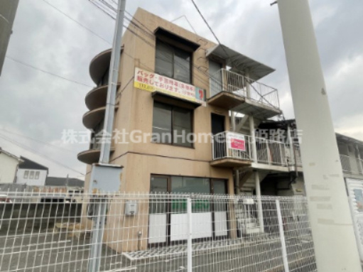 大昌ハイツの外観