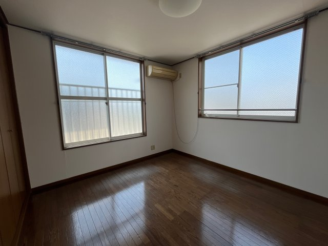 コーポ西中島の子供部屋