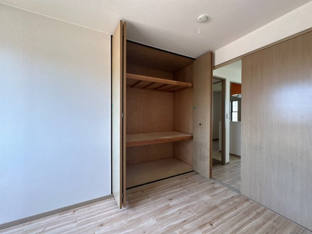 サンハイツＢ棟の収納