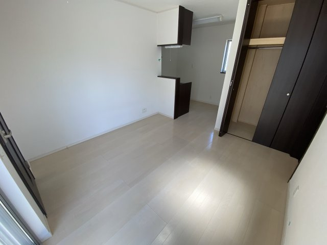 シティシングルの寝室