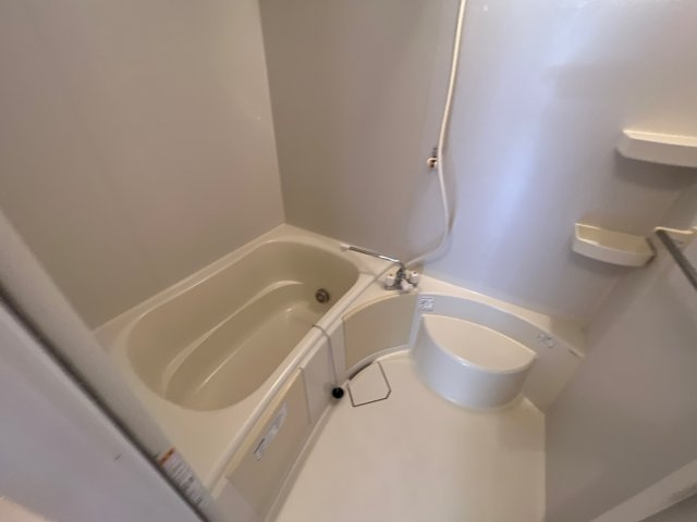 ソレイユ（神岡町）の浴室