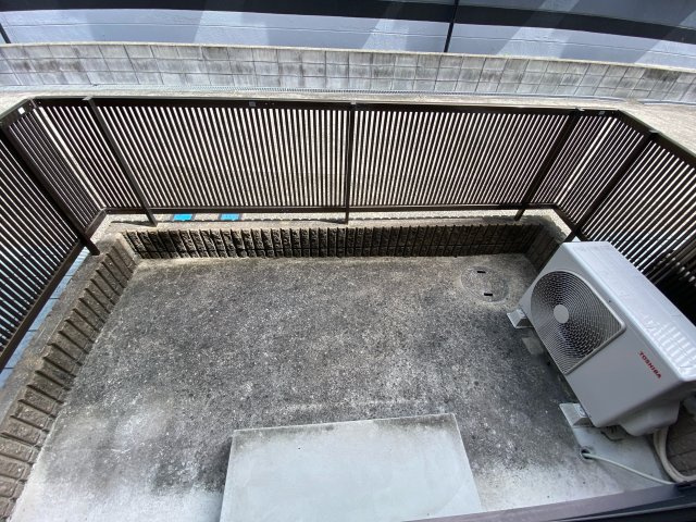 ブランフルーレＡのバルコニー