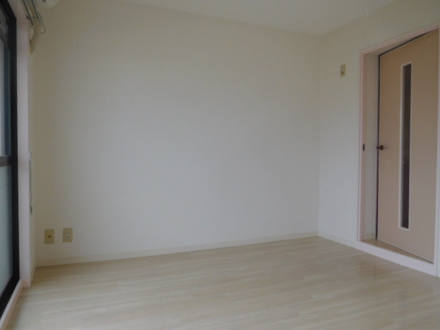 ジュネス白国の子供部屋