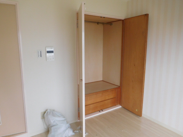 ジュネス白国の収納