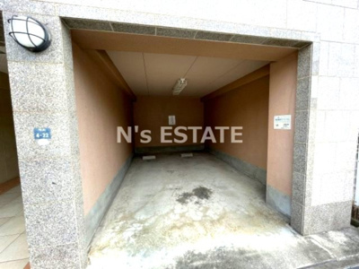 【駐車場】 | アネシスコート門口